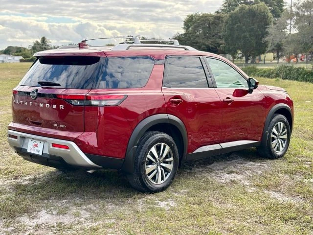 2025 Nissan Pathfinder 5th Gen - Image 4 of 21