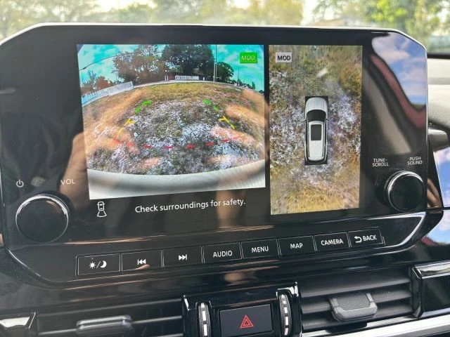 2025 Nissan Pathfinder 5th Gen - Image 17 of 21