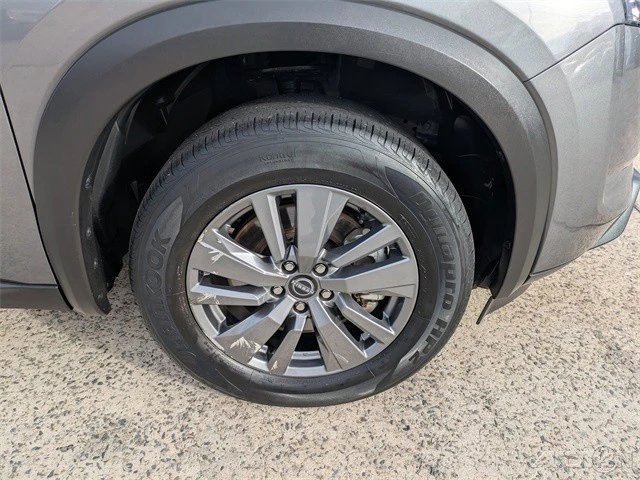 2025 Nissan Pathfinder 5th Gen - Image 11 of 21