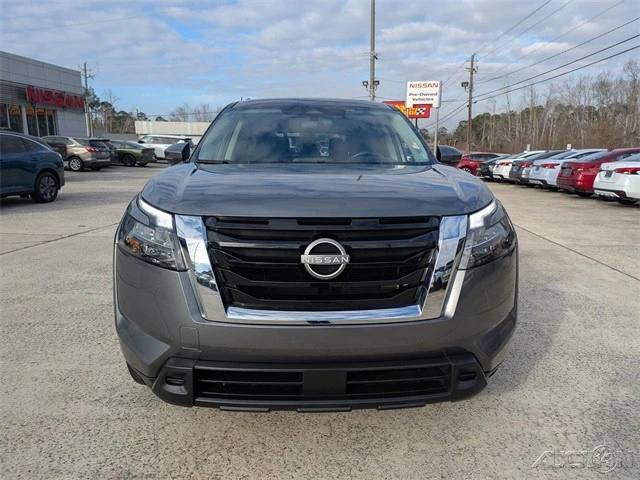 2025 Nissan Pathfinder 5th Gen - Image 9 of 21