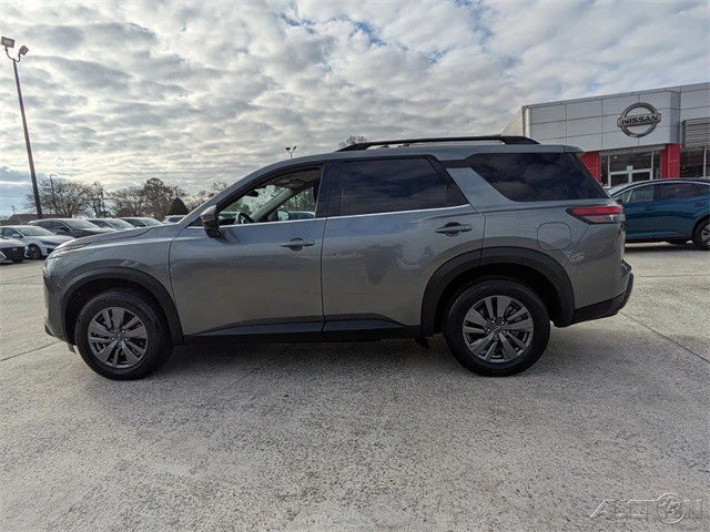 2025 Nissan Pathfinder 5th Gen - Image 7 of 21