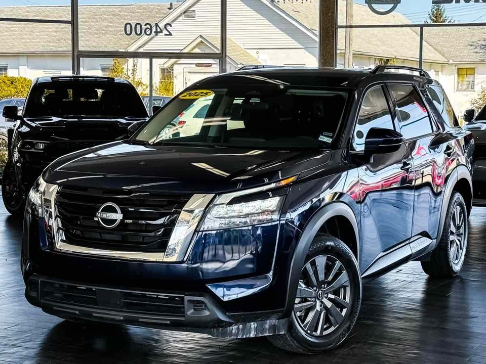 2025 Nissan Pathfinder 5th Gen - Image 7 of 21