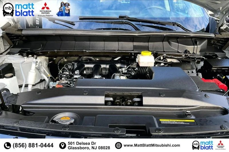 2025 Nissan Pathfinder 5th Gen - Image 11 of 12