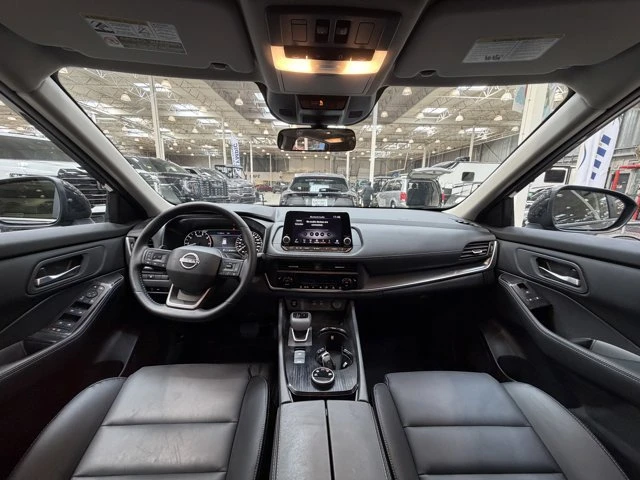 2025 Nissan Rogue - Image 8 of 11