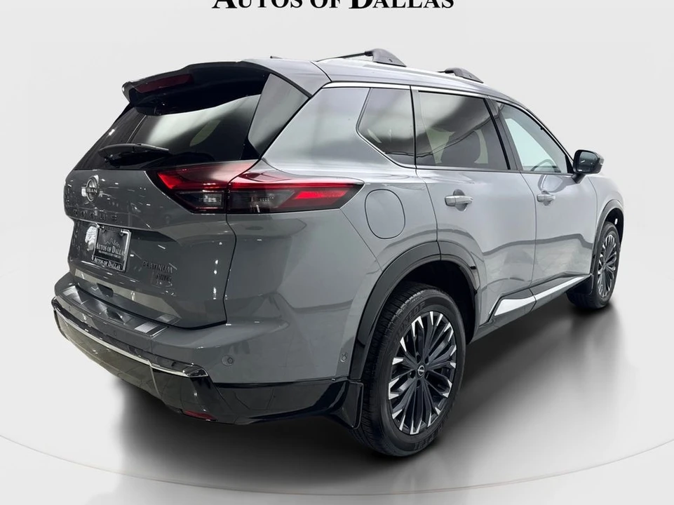 2025 Nissan Rogue - Image 6 of 21