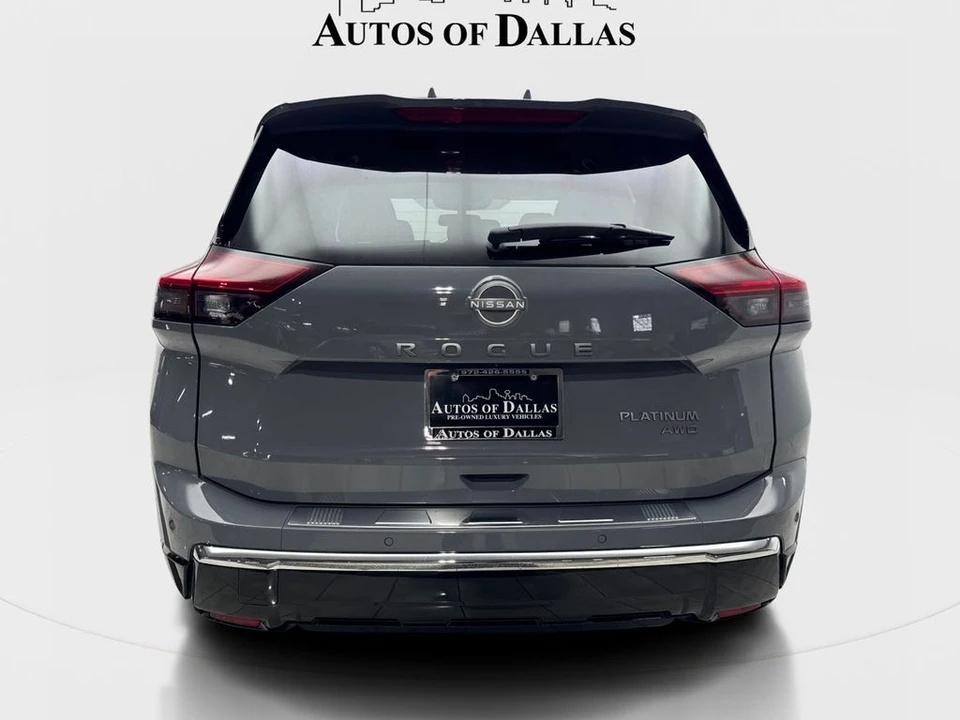 2025 Nissan Rogue - Image 7 of 21