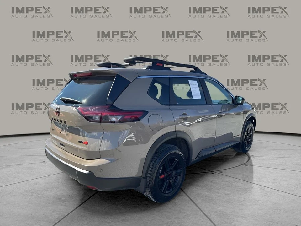 2025 Nissan Rogue - Image 5 of 21