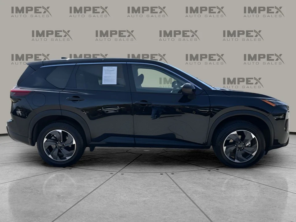 2025 Nissan Rogue - Image 6 of 21