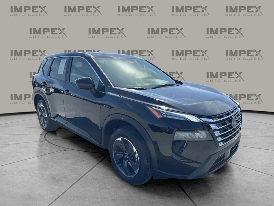 2025 Nissan Rogue - Image 7 of 21