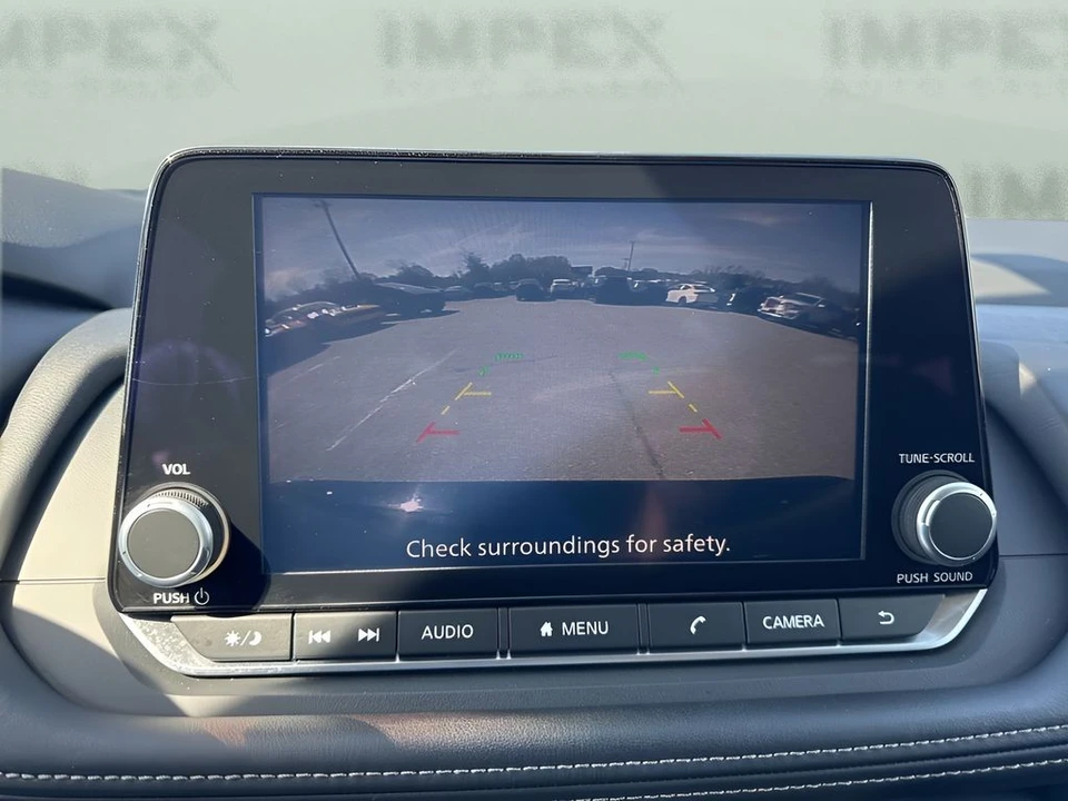 2025 Nissan Rogue - Image 19 of 21