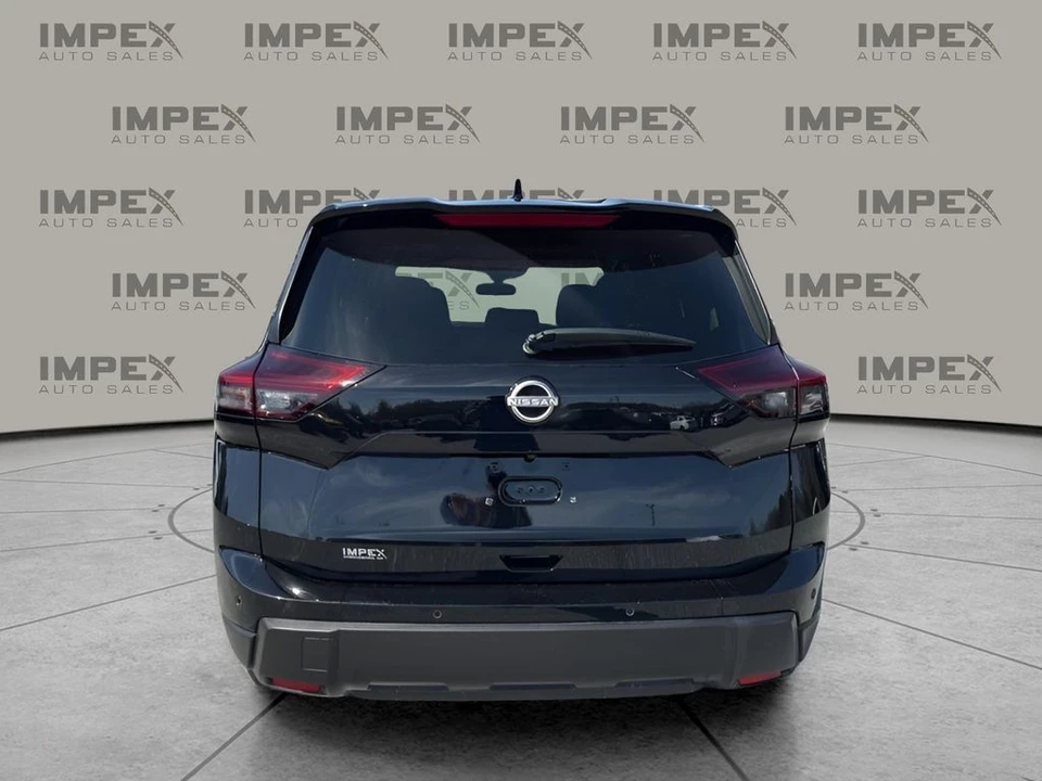 2025 Nissan Rogue - Image 4 of 21