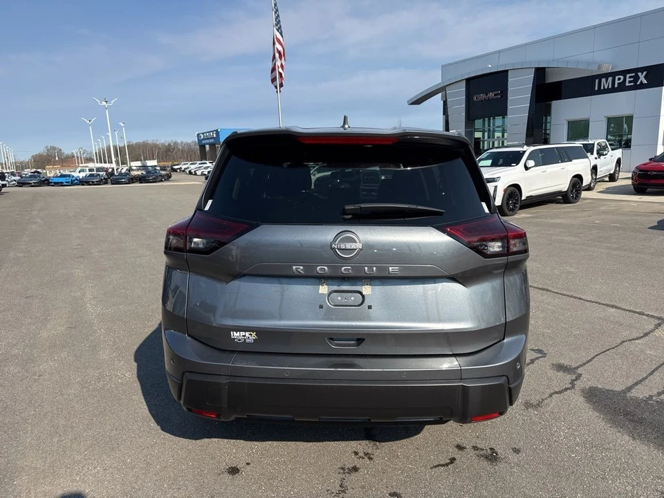 2025 Nissan Rogue - Image 4 of 21