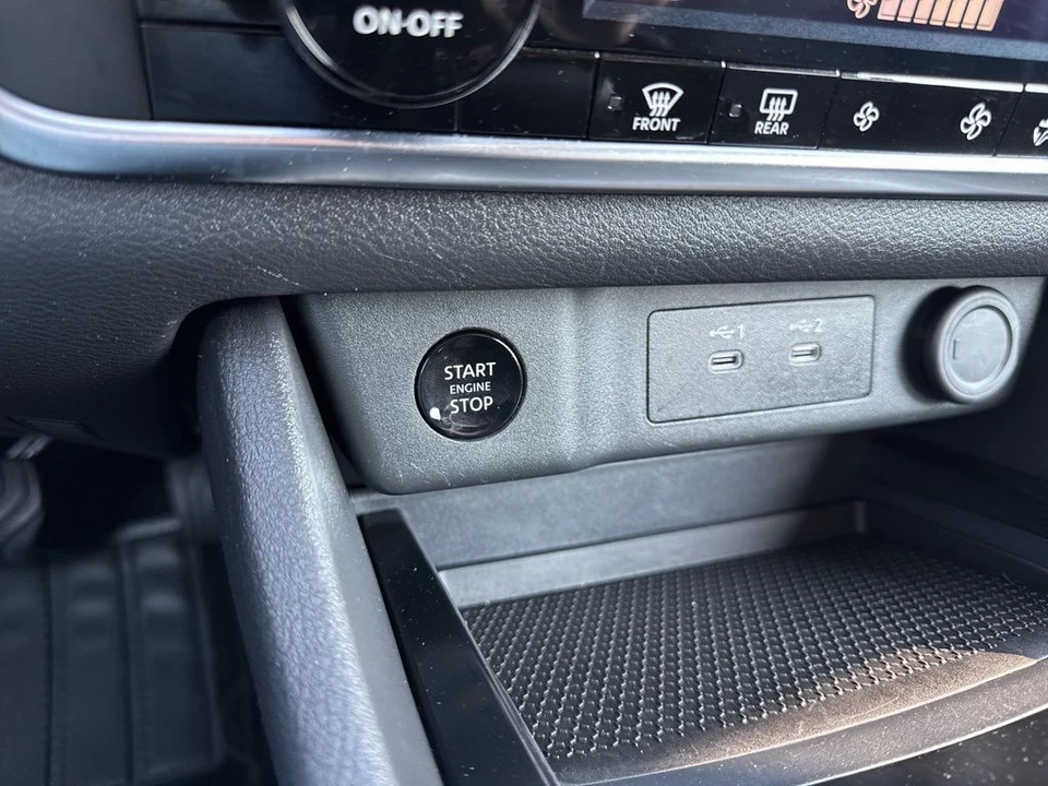 2025 Nissan Rogue - Image 21 of 21