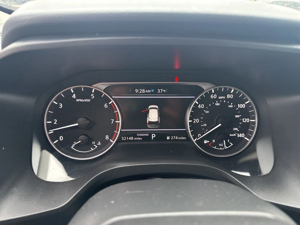 2025 Nissan Rogue - Image 7 of 7
