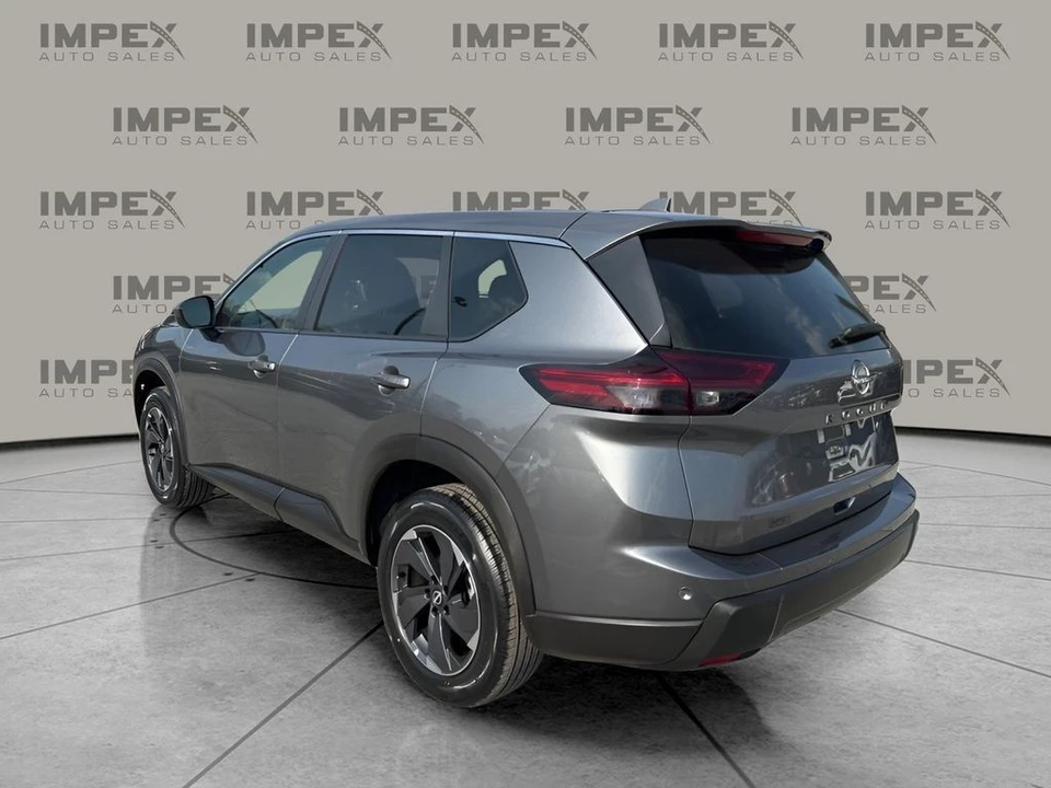 2025 Nissan Rogue - Image 3 of 21