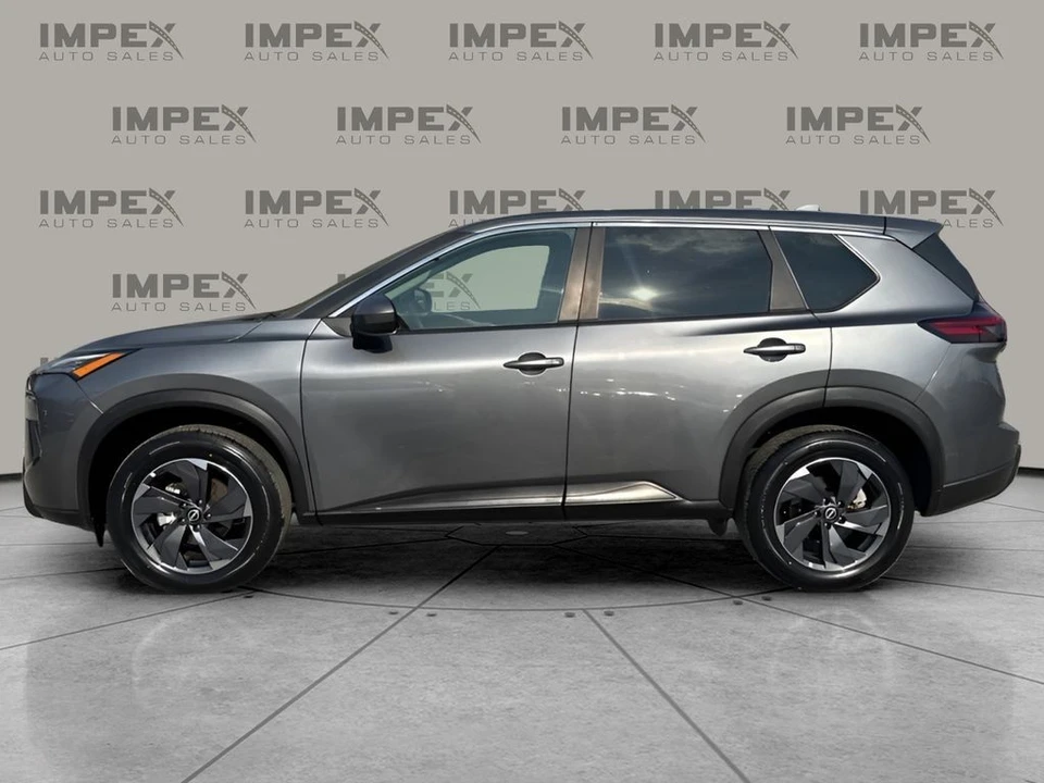 2025 Nissan Rogue - Image 2 of 21