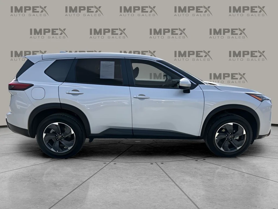 2025 Nissan Rogue - Image 6 of 21
