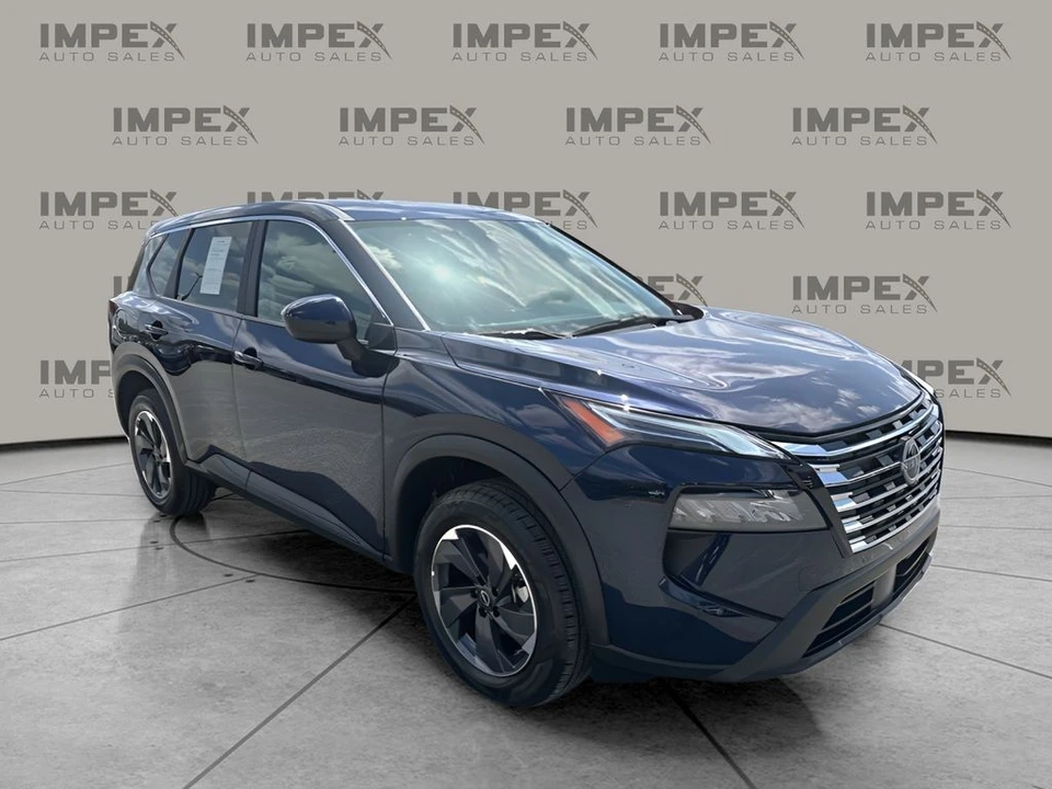 2025 Nissan Rogue - Image 7 of 21