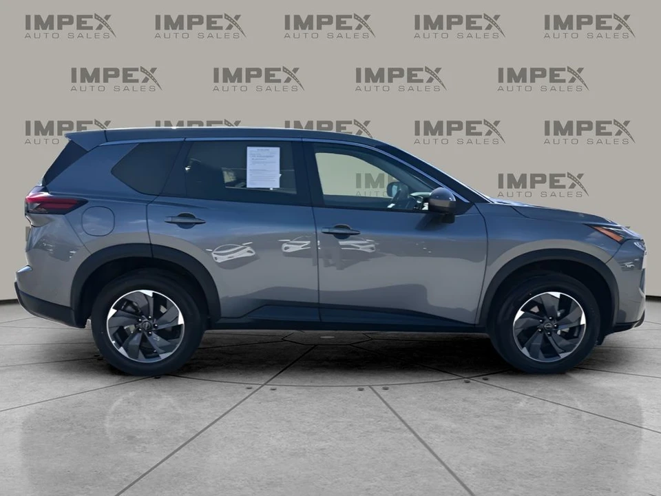 2025 Nissan Rogue - Image 6 of 21