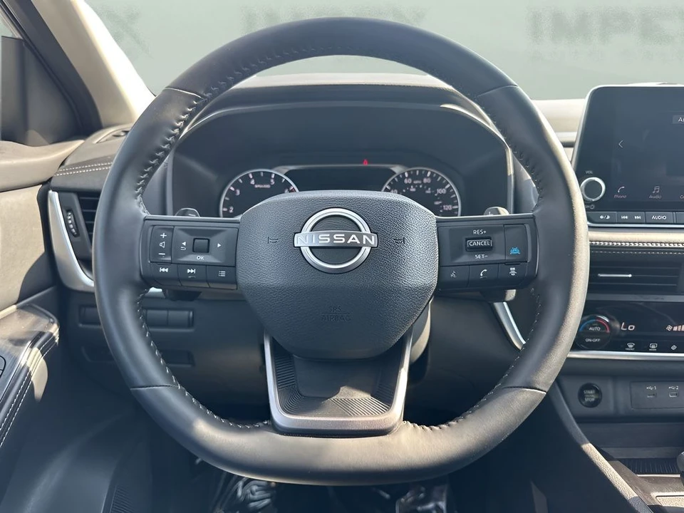 2025 Nissan Rogue - Image 13 of 21