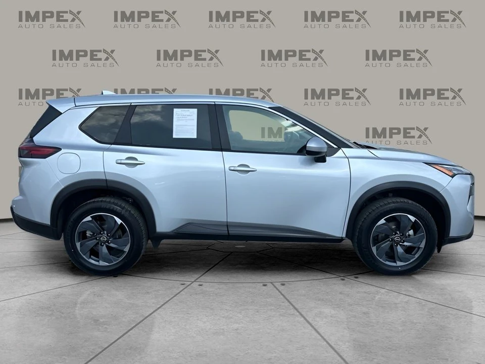 2025 Nissan Rogue - Image 6 of 21