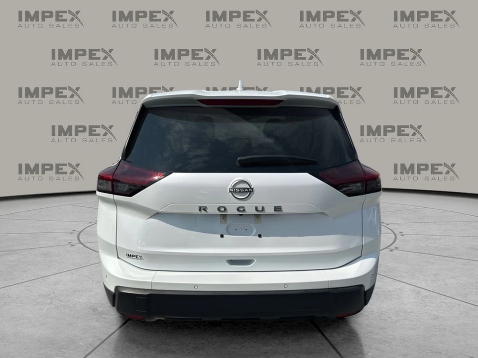 2025 Nissan Rogue - Image 4 of 21
