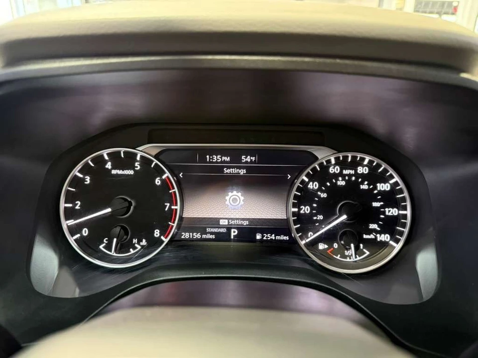 2025 Nissan Rogue - Image 13 of 21