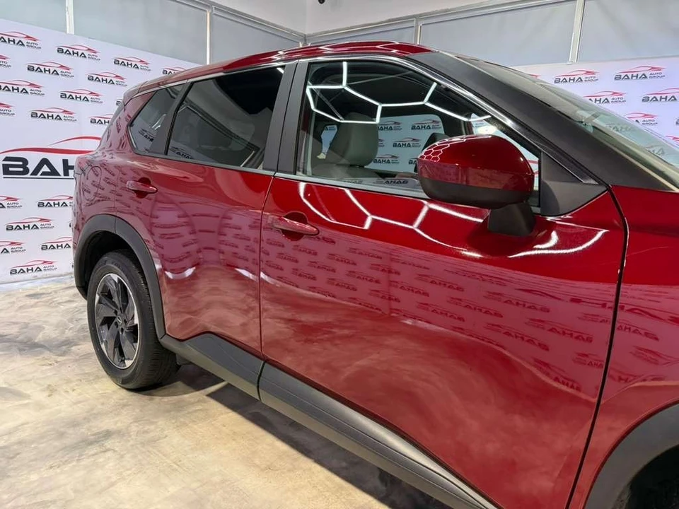 2025 Nissan Rogue - Image 6 of 21