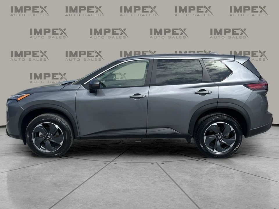 2025 Nissan Rogue - Image 2 of 21