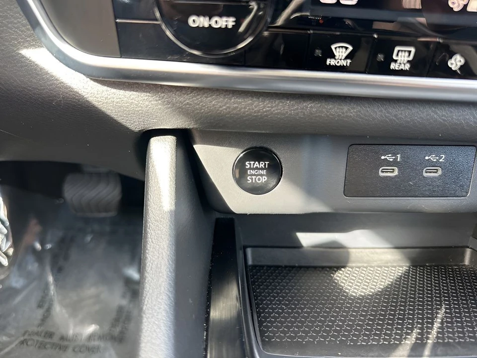 2025 Nissan Rogue - Image 21 of 21