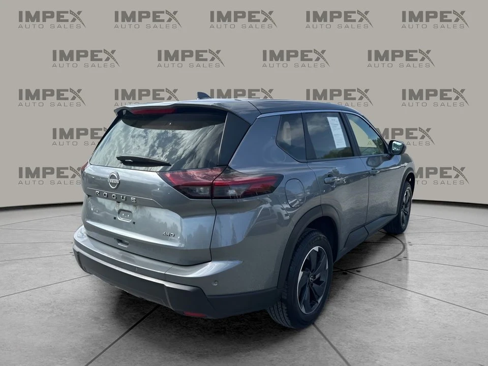 2025 Nissan Rogue - Image 5 of 21