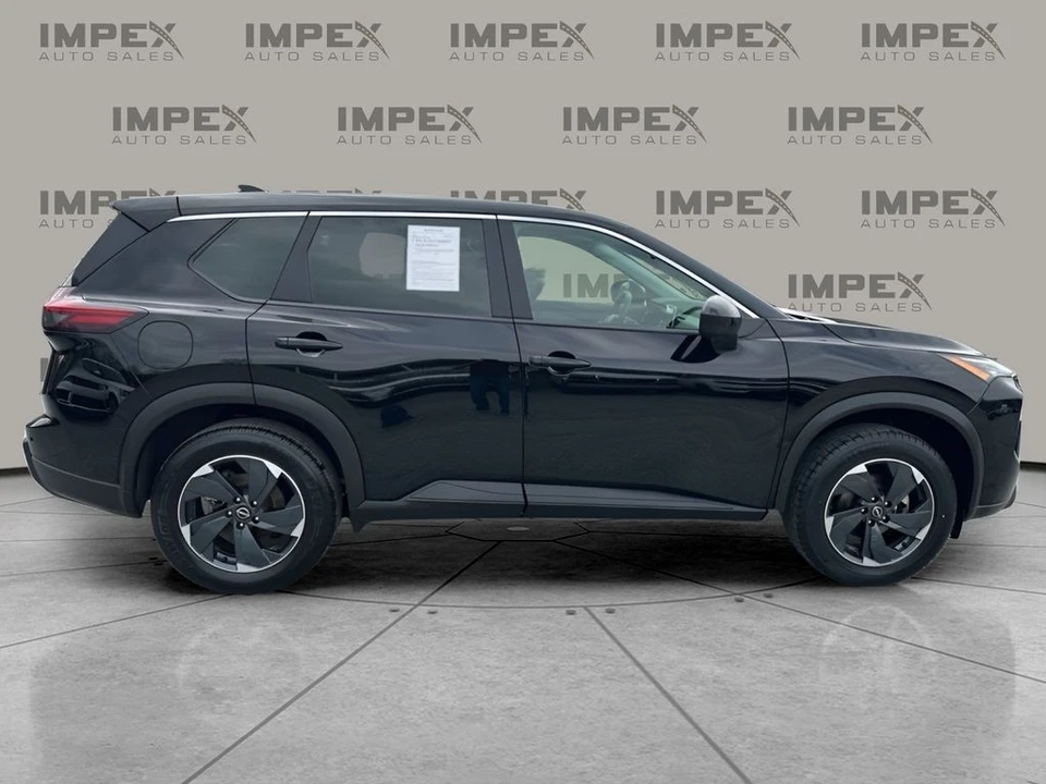 2025 Nissan Rogue - Image 6 of 21