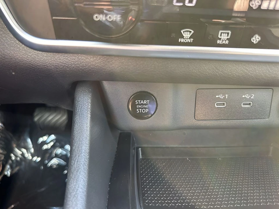 2025 Nissan Rogue - Image 21 of 21