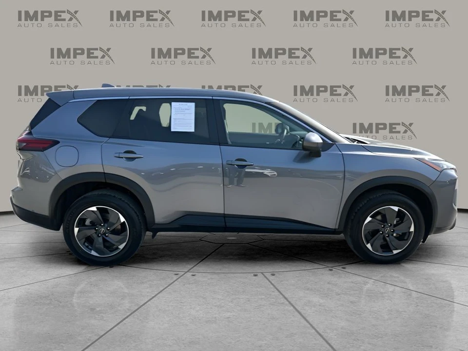 2025 Nissan Rogue - Image 6 of 21