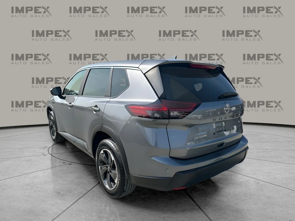 2025 Nissan Rogue - Image 3 of 21