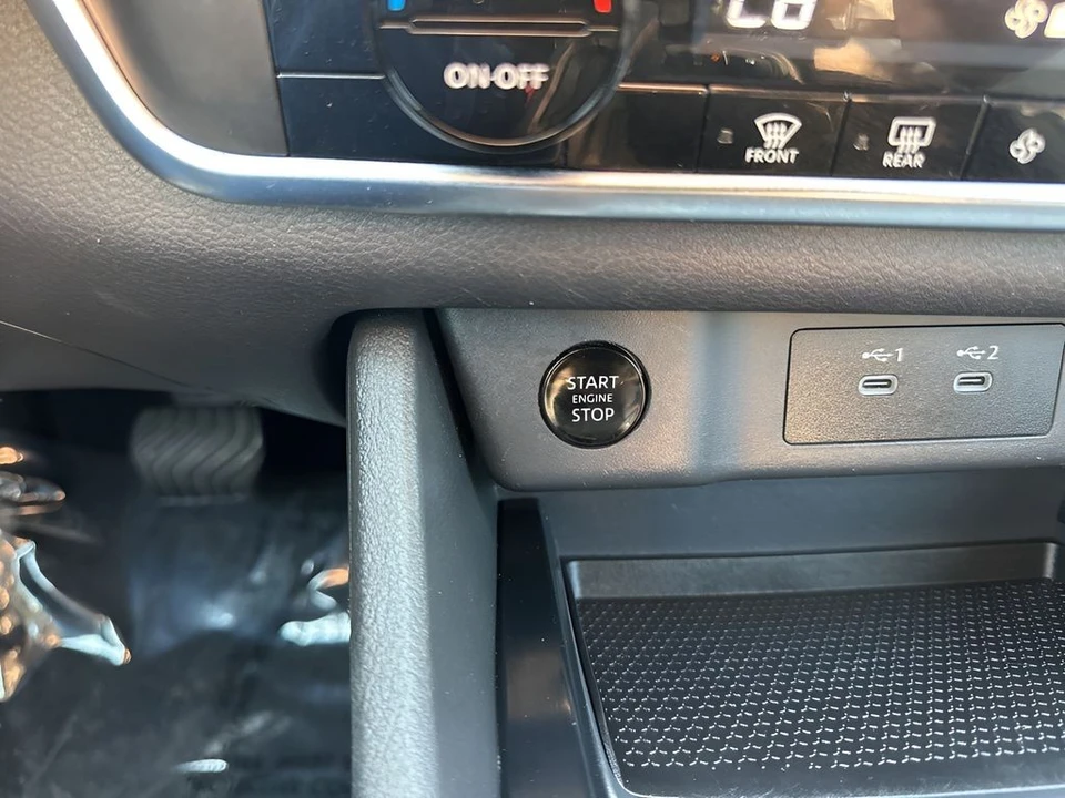 2025 Nissan Rogue - Image 21 of 21