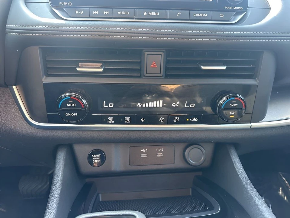 2025 Nissan Rogue - Image 20 of 21
