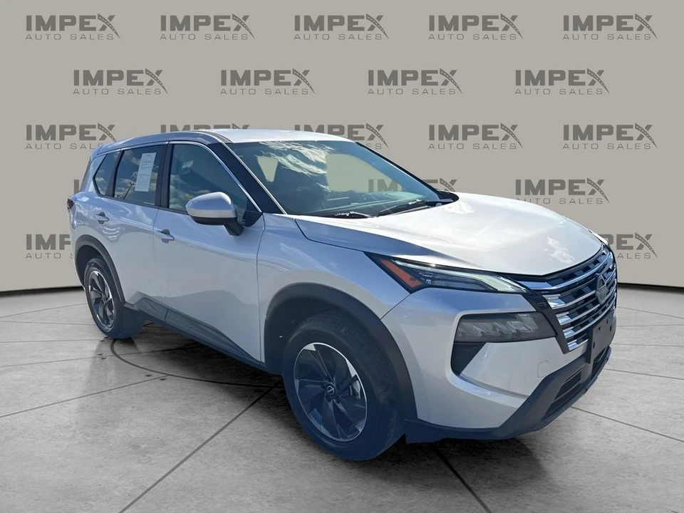 2025 Nissan Rogue - Image 7 of 21