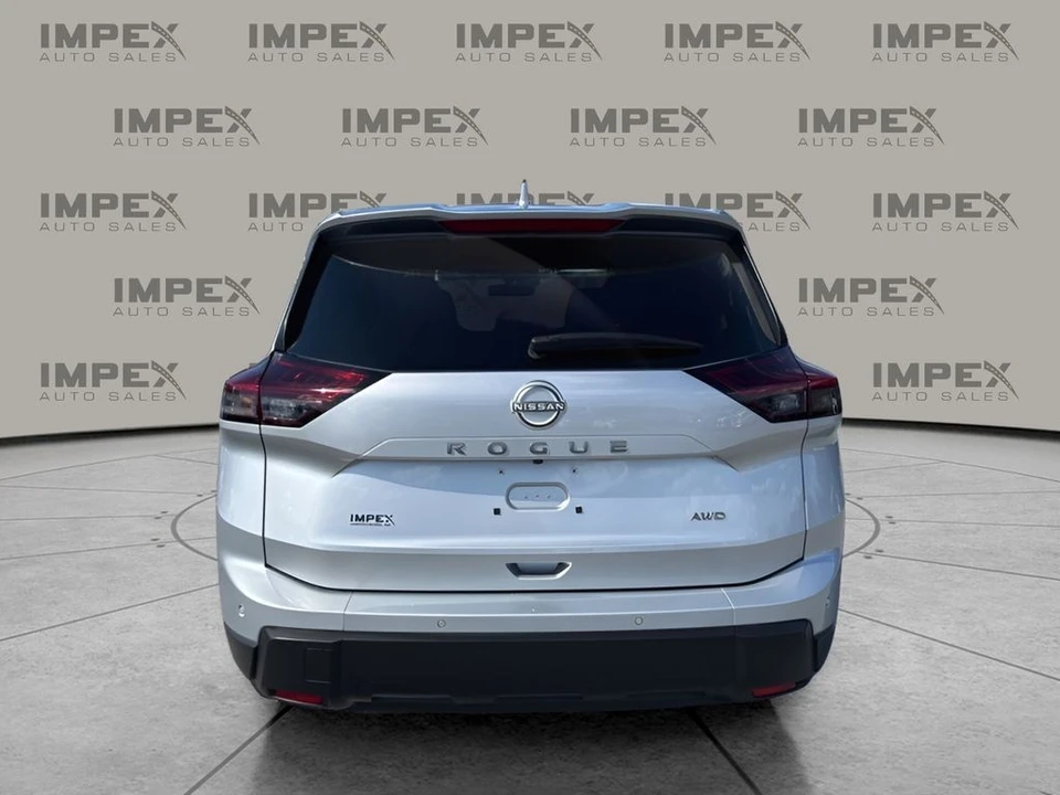 2025 Nissan Rogue - Image 4 of 21