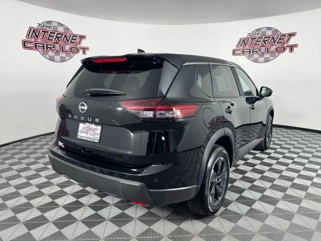 2025 Nissan Rogue - Image 7 of 12