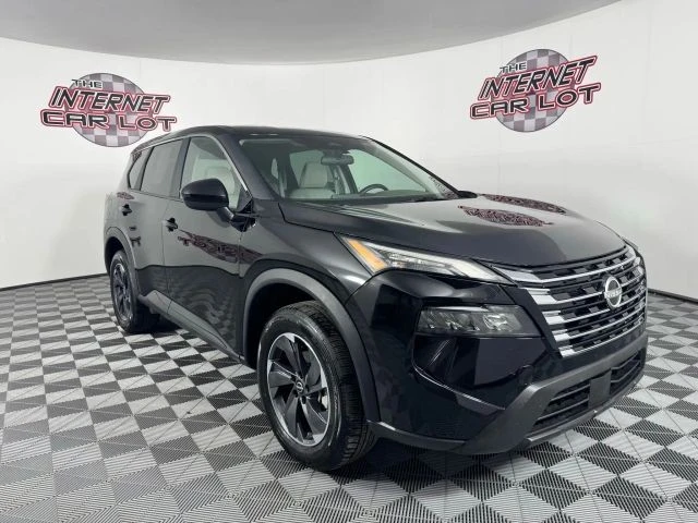 2025 Nissan Rogue - Image 9 of 12