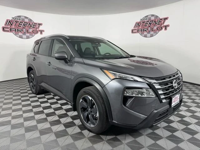 2025 Nissan Rogue - Image 9 of 12