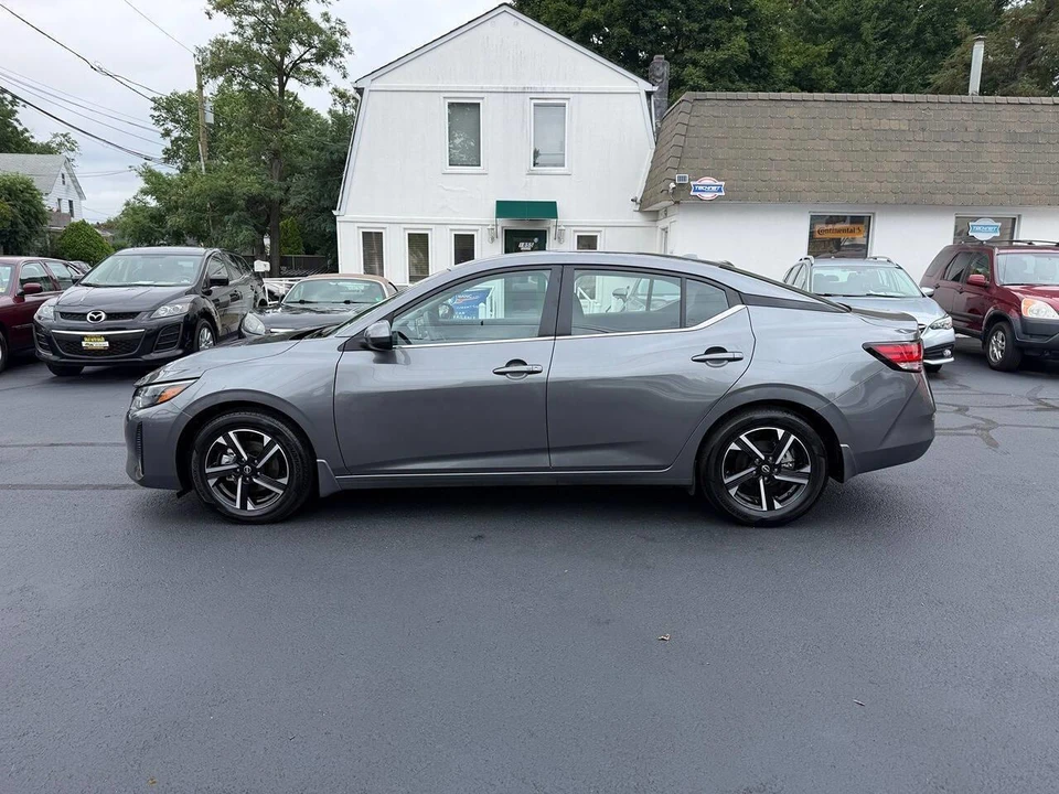 2025 Nissan Sentra 8th Gen - Image 20 of 26