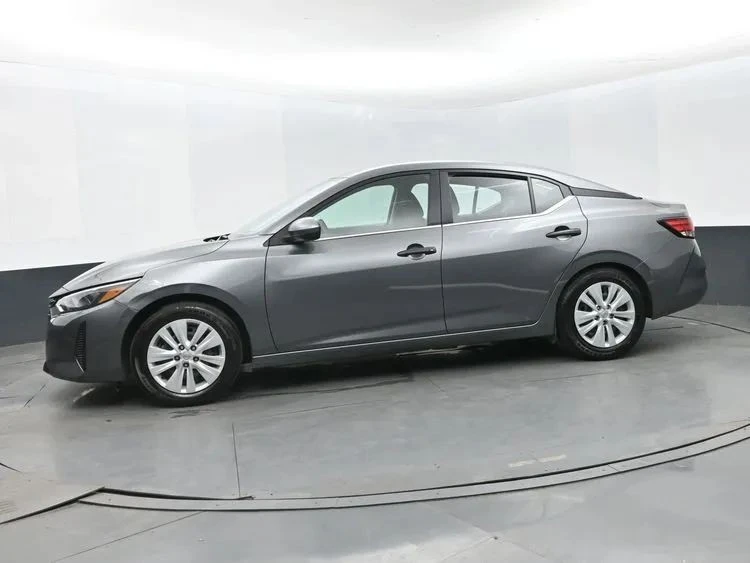 2025 Nissan Sentra 8th Gen - Image 5 of 12