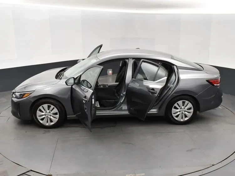2025 Nissan Sentra 8th Gen - Image 7 of 12
