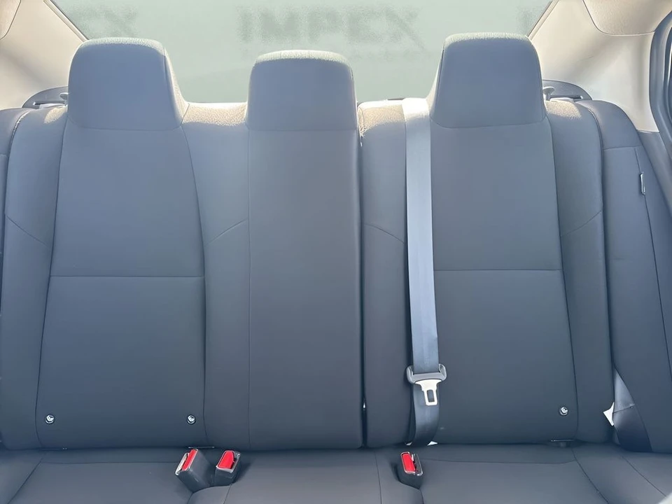 2025 Nissan Sentra 8th Gen - Image 10 of 21