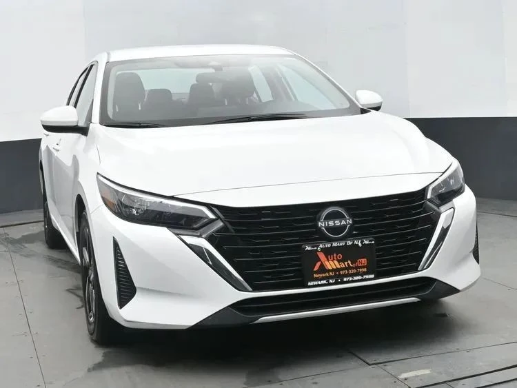 2025 Nissan Sentra 8th Gen - Image 3 of 12