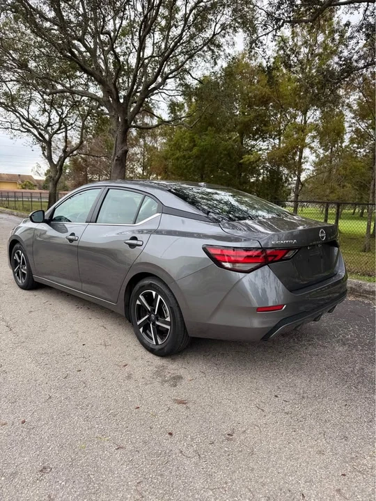 2025 Nissan Sentra 8th Gen - Image 2 of 16