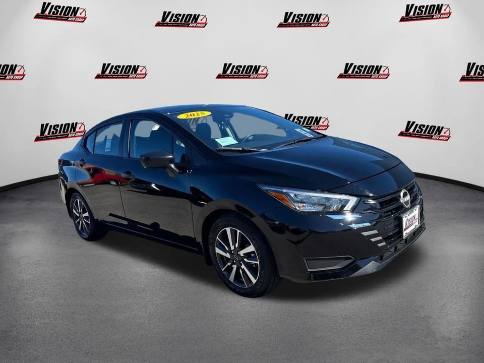 2025 Nissan Versa - Image 3 of 12