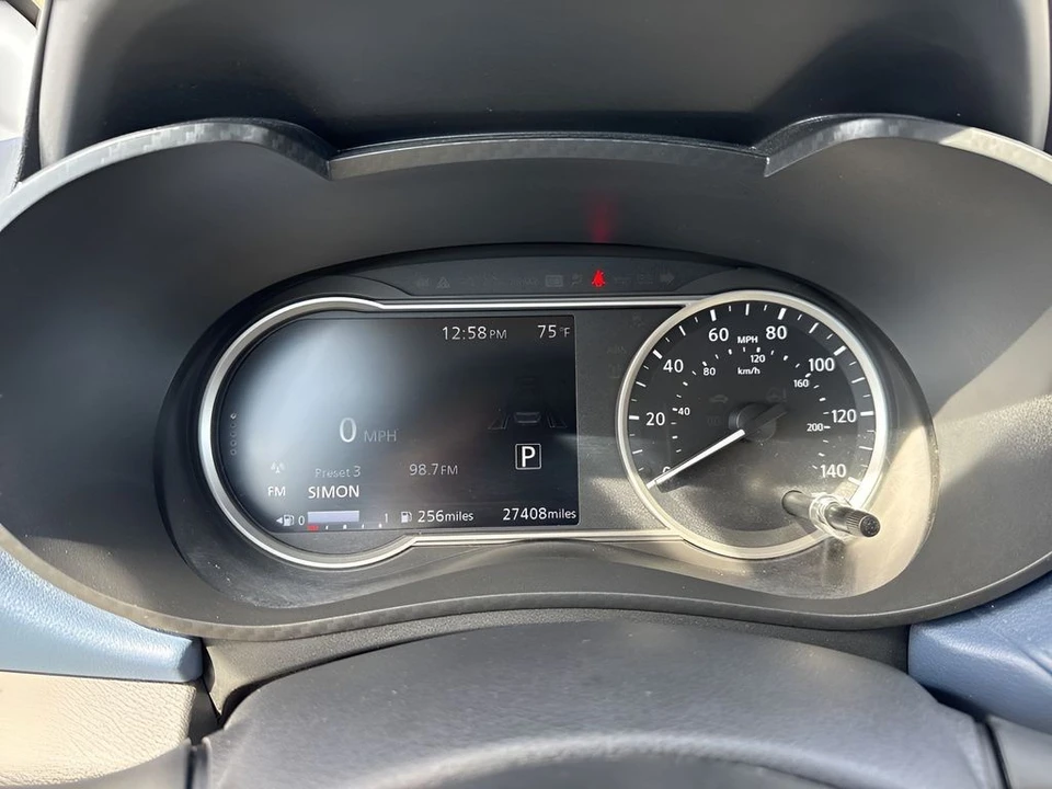 2025 Nissan Versa - Image 20 of 21